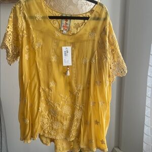 Johnny Was Golden Floral Embroidered Blouse